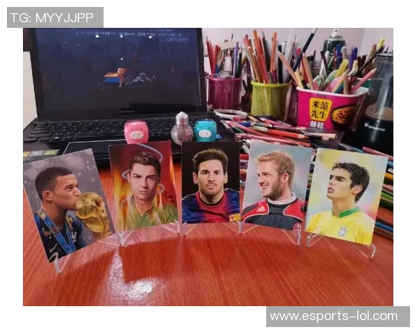 足球球星卡线下交流活动：收藏爱好者的年度盛会与激情碰撞